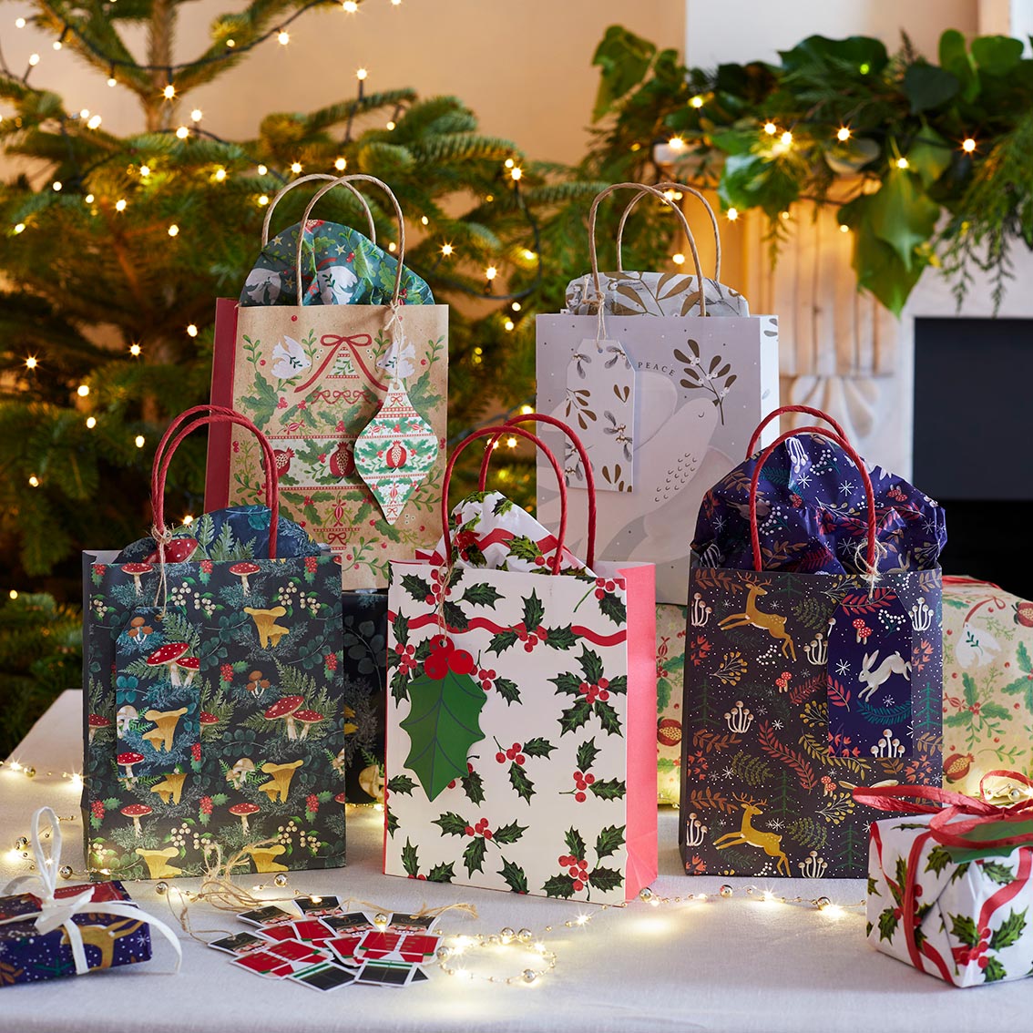 Paper gift bags christmas sale