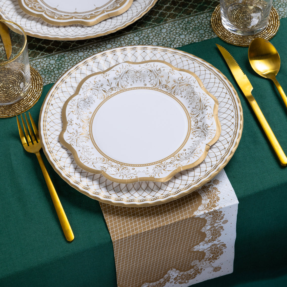 Party Porcelain Gold Paper Napkins - 40 Pack