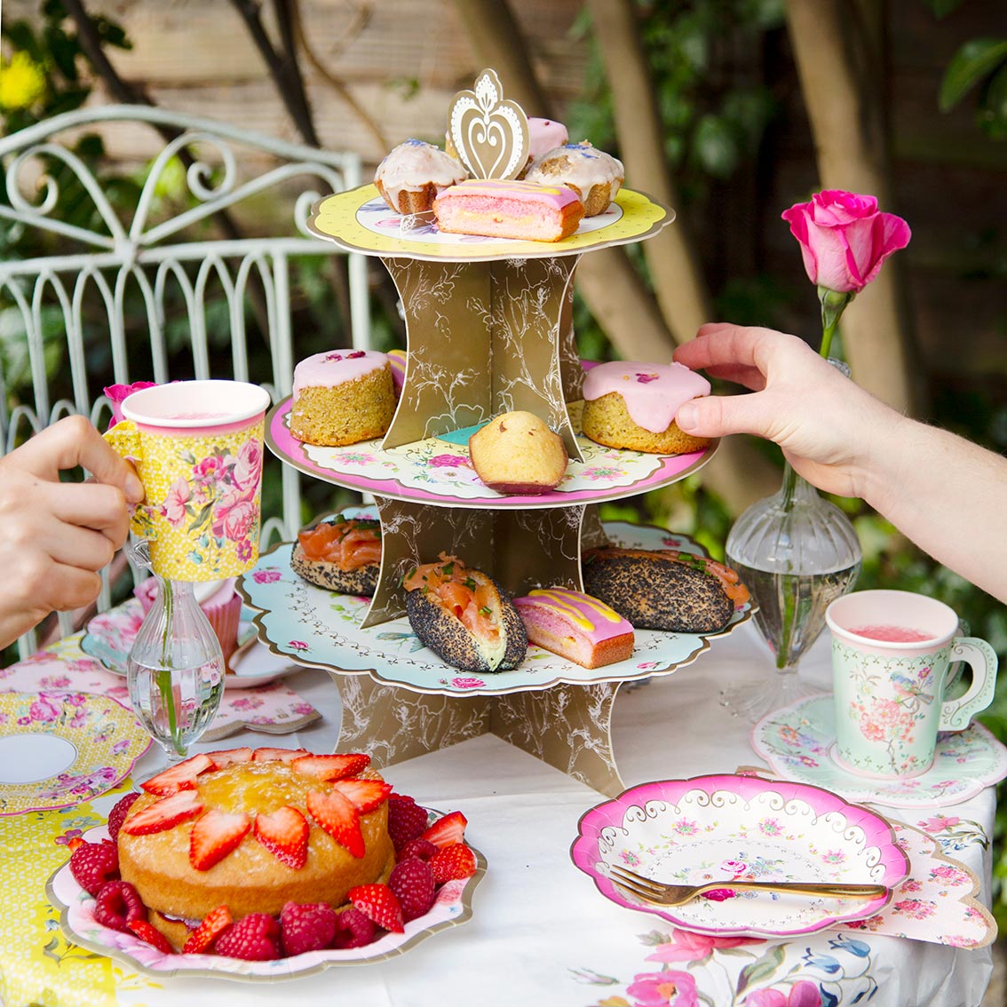 Floral Teacup & Saucer Set - 24 Pack | Summer Tea Party Decor
