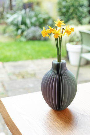 Mellow Lilac Honeycomb Color Pop Paper Vase