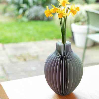 Mellow Lilac Honeycomb Color Pop Paper Vase