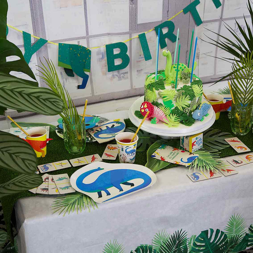Party Dinosaur Shaped Plates
